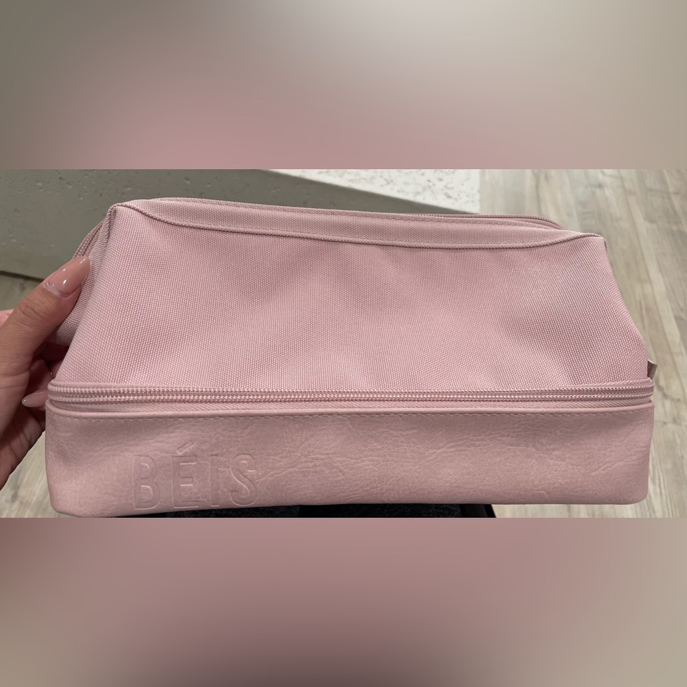 Beis Atlas Pink Dopp Kit